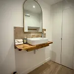 P01 Grand Proche Gare Cinema Jacuzzi Rdc Sur Cour Privative