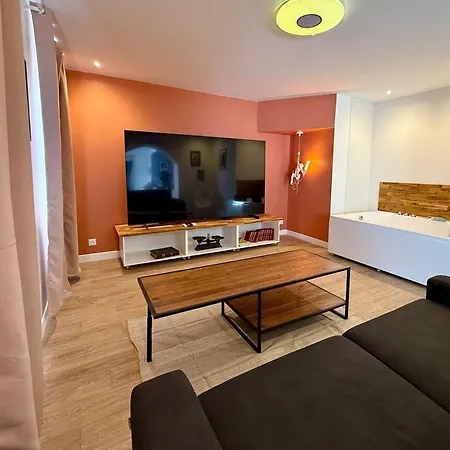 Apartman Nancy-place, P01, Grand Proche Gare Cinema Jacuzzi *